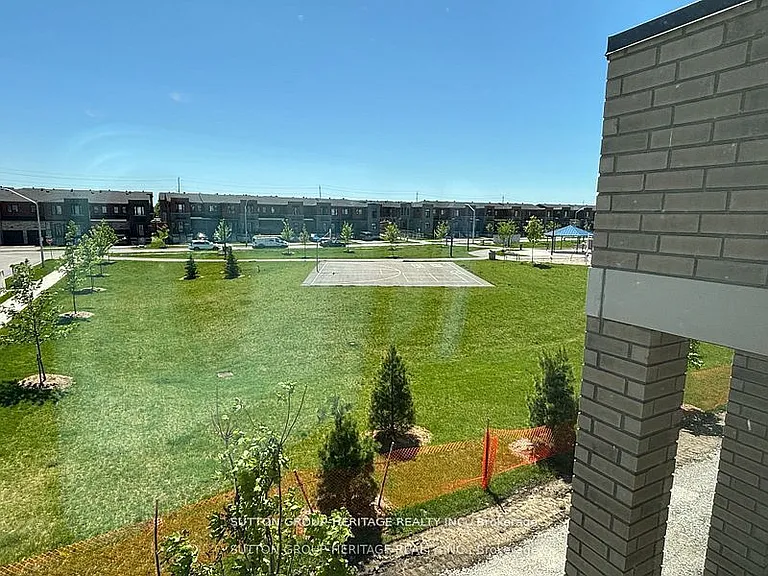 1 Cherry Hill Ln — Photo 34