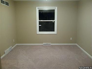 2nd image of 675 Squirrel Hill Dr