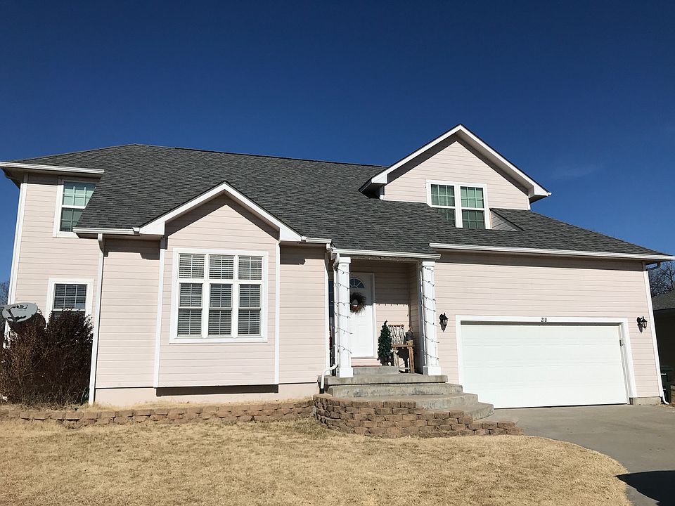210 W Willow Gln, Hillsboro, KS 67063 Zillow