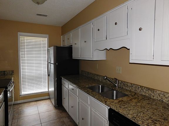 5th image of 6743 Seven Valley Dr