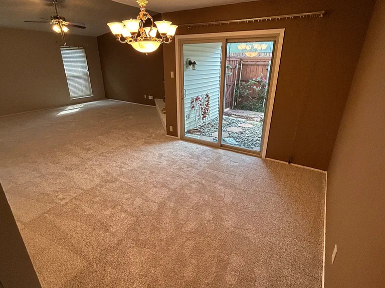 4908 Wagner Dr — Photo 10