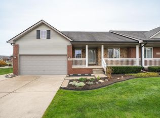 54750 Darby St, Chesterfield, MI 48051