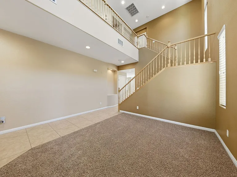 11825 Amistoso Ln — Photo 6