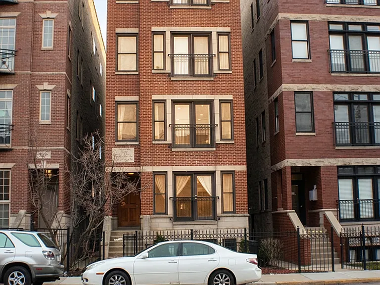 2627 W Belmont Ave #2 — Photo 1