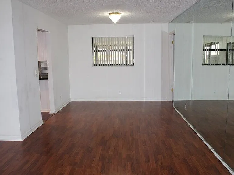13880 Paddock Dr — Photo 9