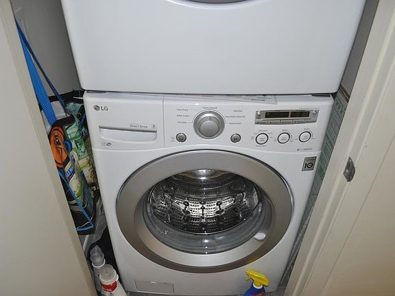 3rd image of 1150 J St Unit 609