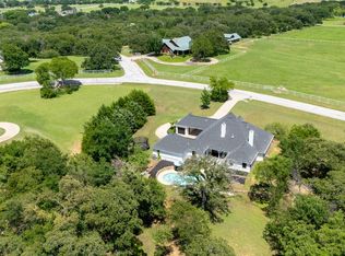 1901 Spring Mountain Rd, Crossroads, TX 76227