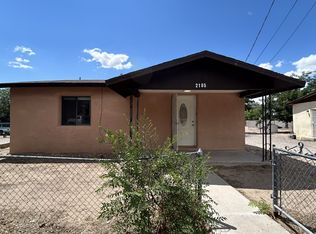2105 John St SE, Albuquerque, NM 87102