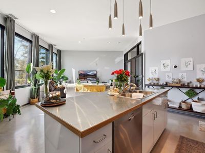 5601 Smetana Dr Unit 205, Minnetonka, MN, 55343