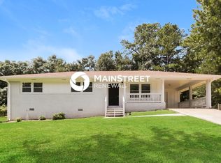 8154 Maple Dr SW, Covington, GA 30014