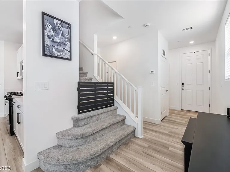 670 Tranquil Bay Ct — Photo 18