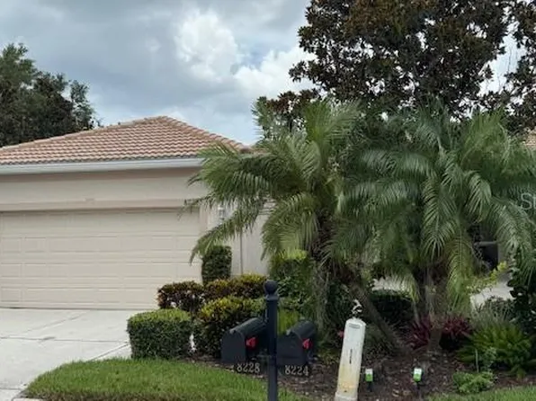 8228 Simpson Falls Ct, Sarasota, FL 34243