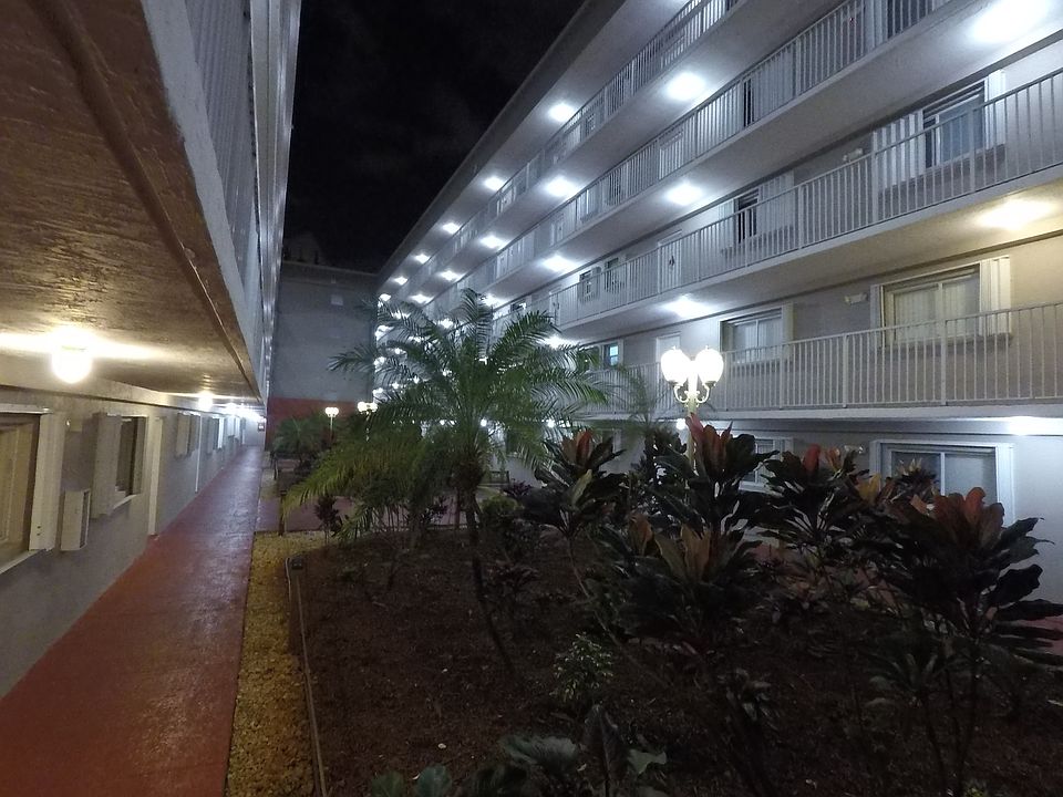 1st image of 600 NW 32nd Pl APT 110