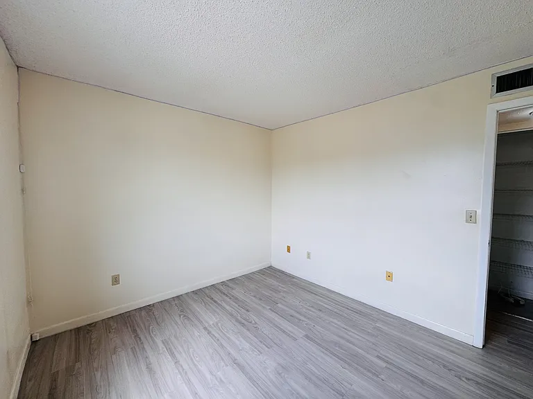 1149 Independence Trl — Photo 7