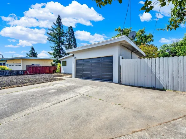 2285 Eva Street, Napa, CA 94559