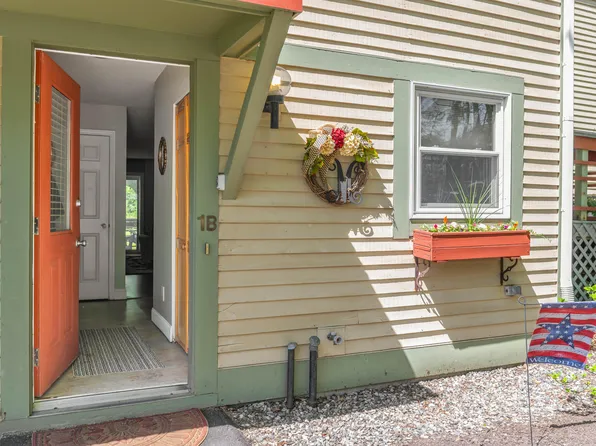 250 Husson Avenue #1B, Bangor, ME 04401