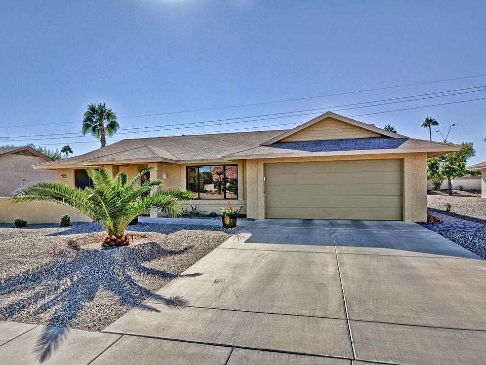 1st image of 14235 W Desert Glen Dr