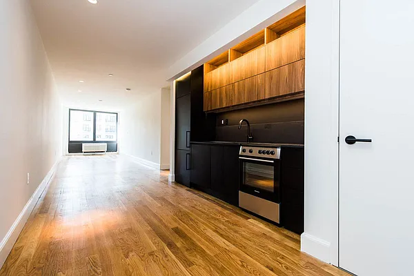 Rented by Nooklyn NYC LLC | media 35