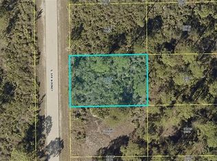 457/459 Linden Ave S, Lehigh Acres, FL 33974