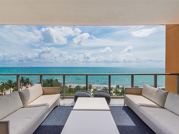 5th image of 17749 Collins Ave #501