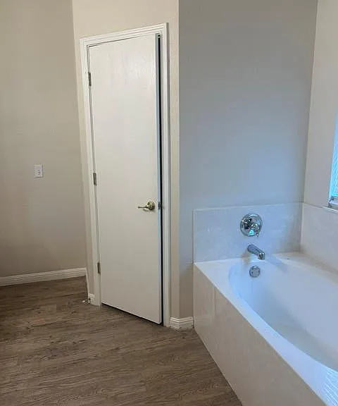 108 Pond Way — Photo 23