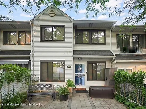 325 Mersereau Ave, Staten Island, NY 10303