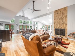 6285 Clifton Rd, Clifton, VA 20124