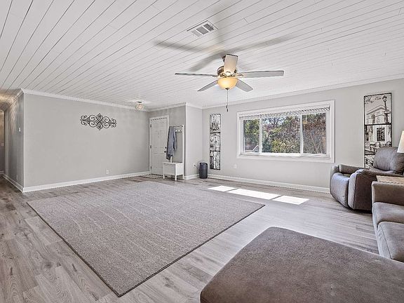 2nd image of 1299 NW Eadie St