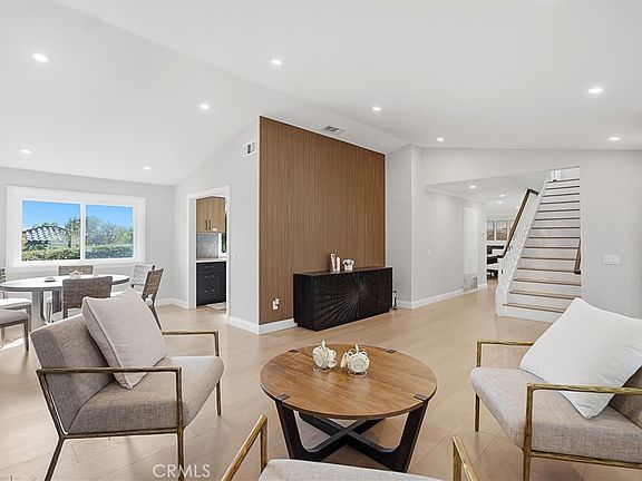 5th image of 8093 Banyan St