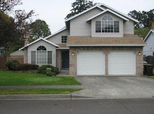 6867 SE 68th Ct, Hillsboro, OR