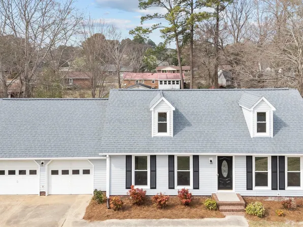 2476 Pine Knoll Drive, Kinston, NC 28504
