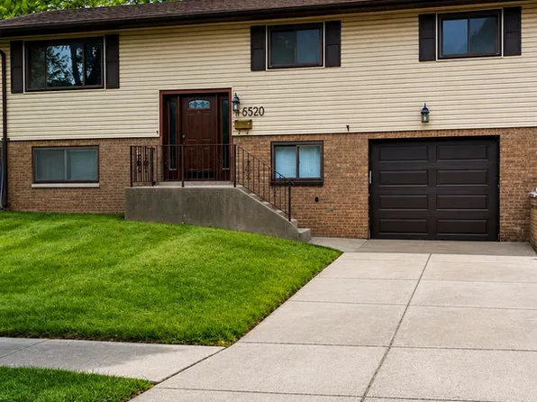 8520 Lakewood Ave, Gary, IN 46403