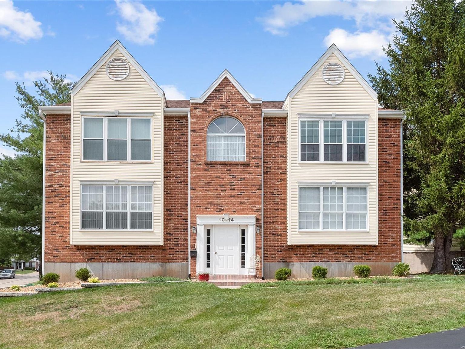 1014 Gifford Ct APT D, Florissant, MO 63031 Zillow