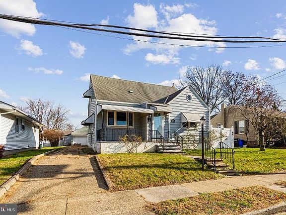 2nd image of 106 Sylvan Ave