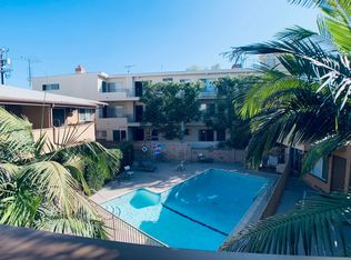 1300 S Barrington Ave APT 11, Los Angeles, CA 90025