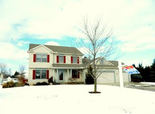11216 Moorfield Dr, Freeland, MI 48623