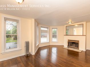 1532 W Wilson Ave #1, Chicago, IL 60640