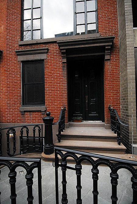 1st image of 41 W 12th St