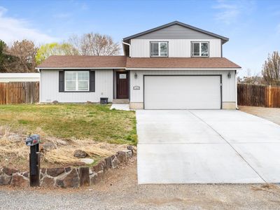144 Travis Ln, Kennewick, WA, 99338
