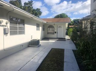 1121 SW 12th Ct, Miami, FL 33135