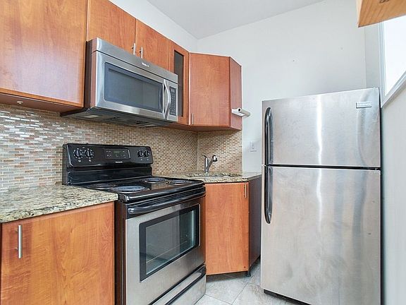 4th image of 217 Ocean Ave #12D