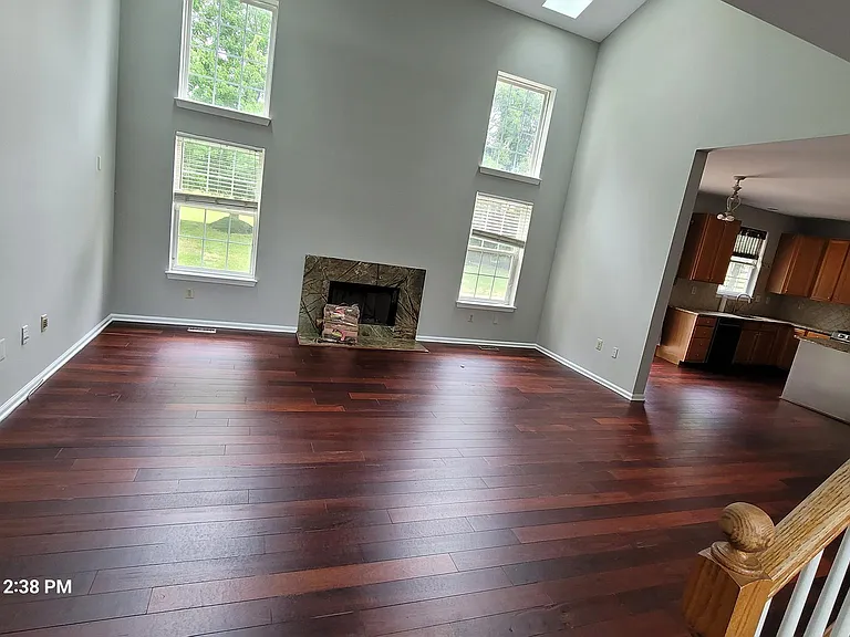 155 Addison Ln — Photo 12