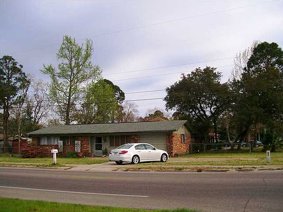 3rd image of 418 Holmes Blvd