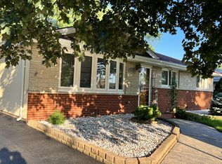7545 Sholer Ave, Bridgeview, IL 60455