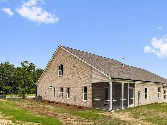 2nd image of 3515 Townland Cir
