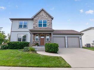 2706 Kingston Dr, Ames, IA 50010