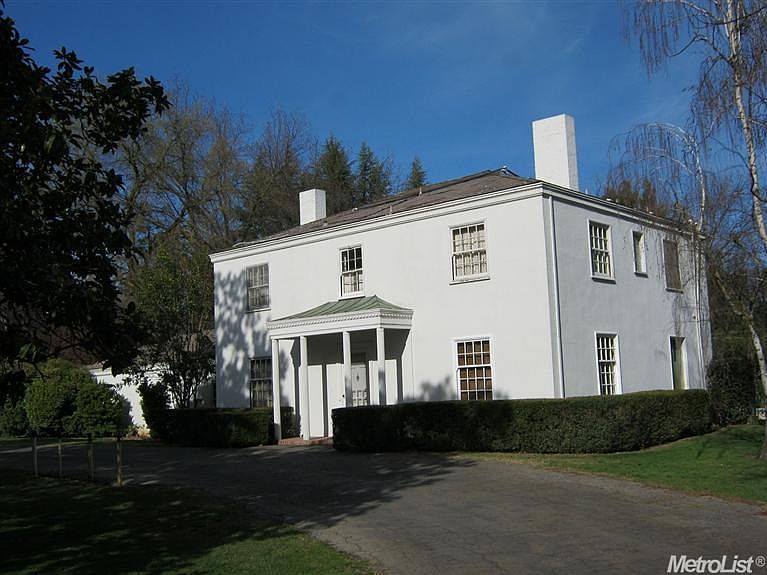 1st image of 2426 Virginia Ln