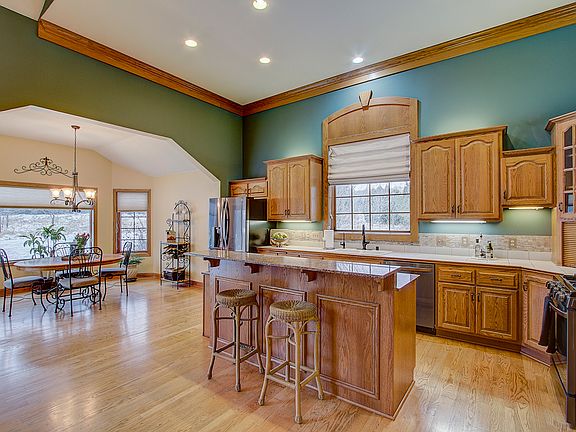 4th image of 2665 County Road I
