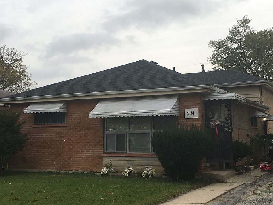1st image of 241 S 16th Ave