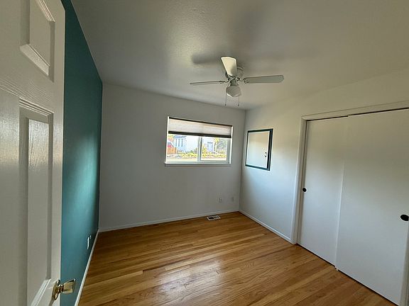 5th image of 943 E Cimarron St